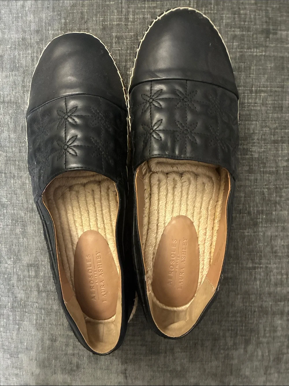 AEROSOLES Black Quilted Slip-On Espadrilles